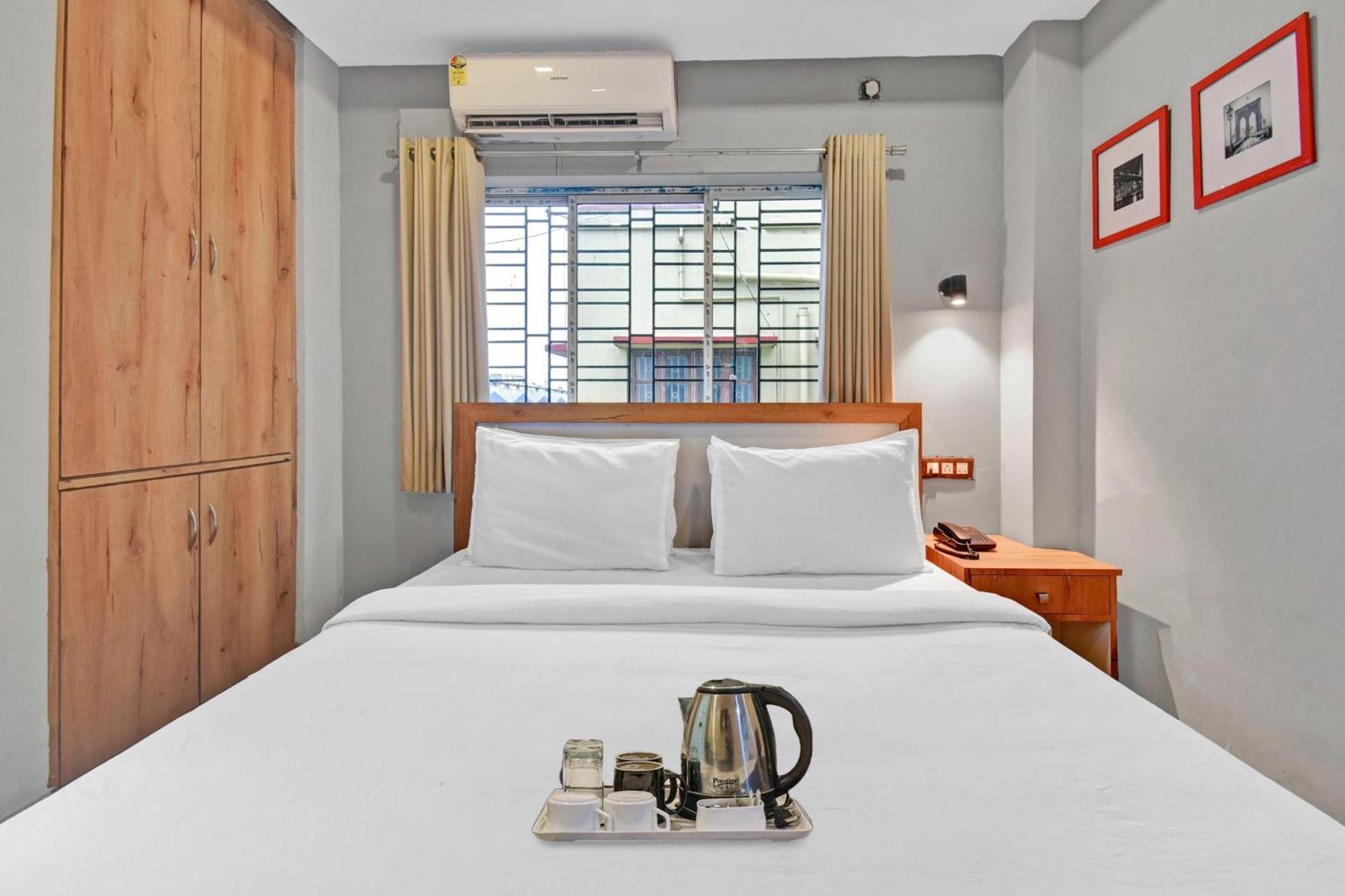 Oyo Townhouse Azure Sky 4*